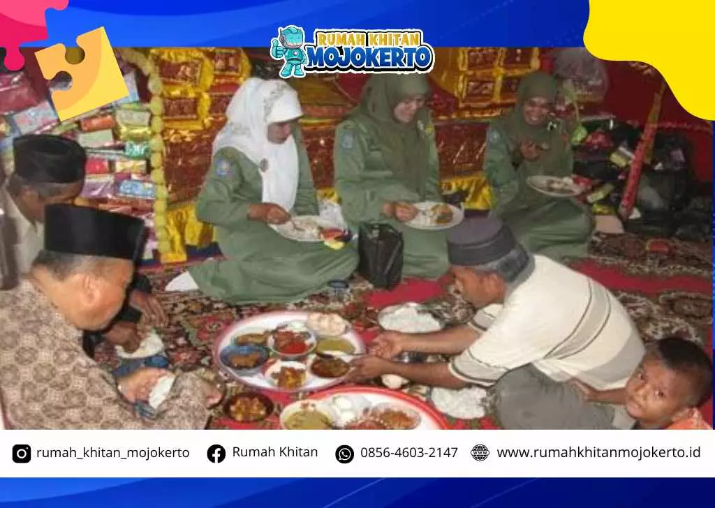 Tradisi Khitan di Indonesia